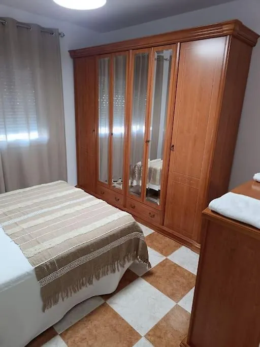 Apartamento Amplio Con Terraza Sanlucar de Barrameda